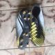 Chaussures foot 44
