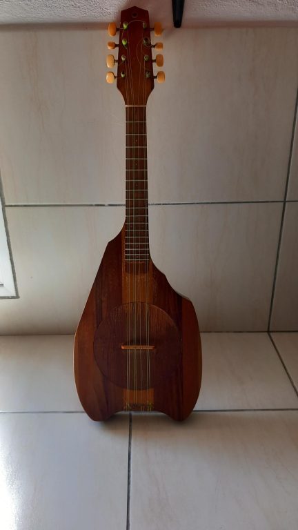 Vend Yukulele – Divers – Loina – Portail de Wallis & Futuna